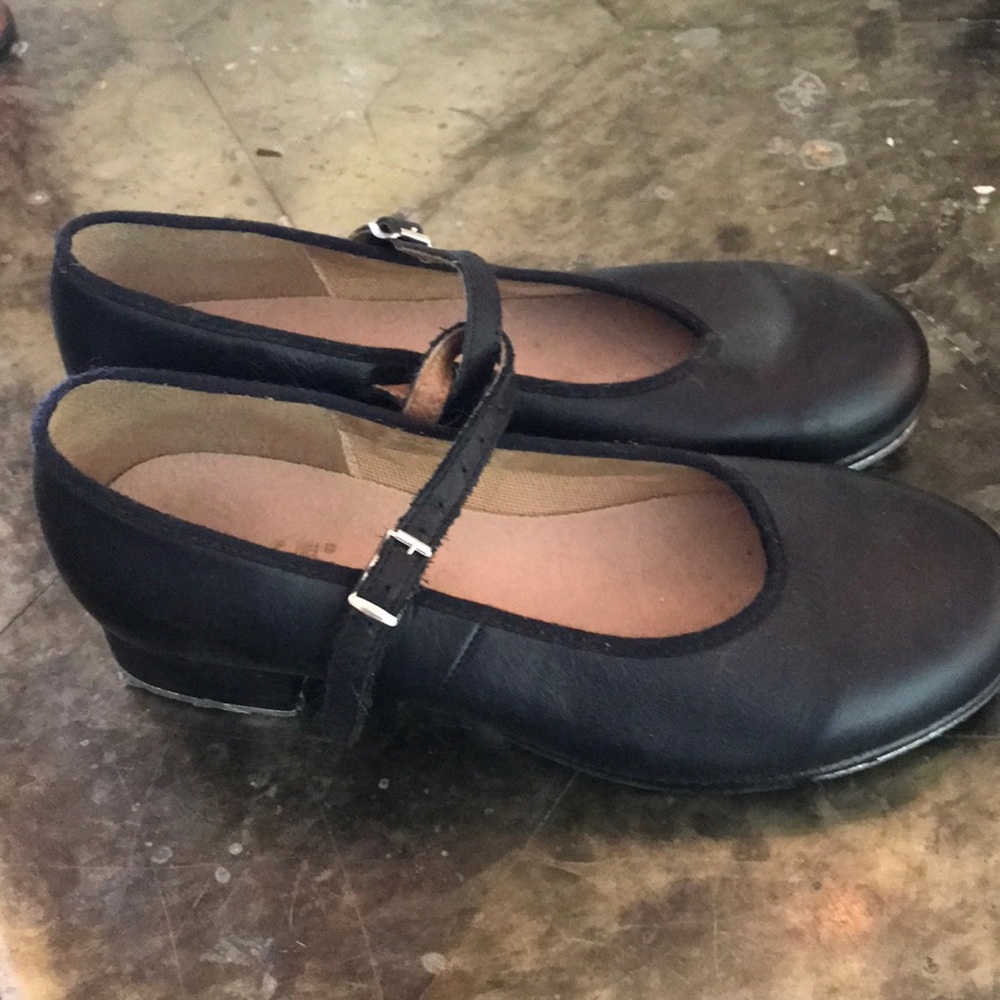 Bloch tap shoes